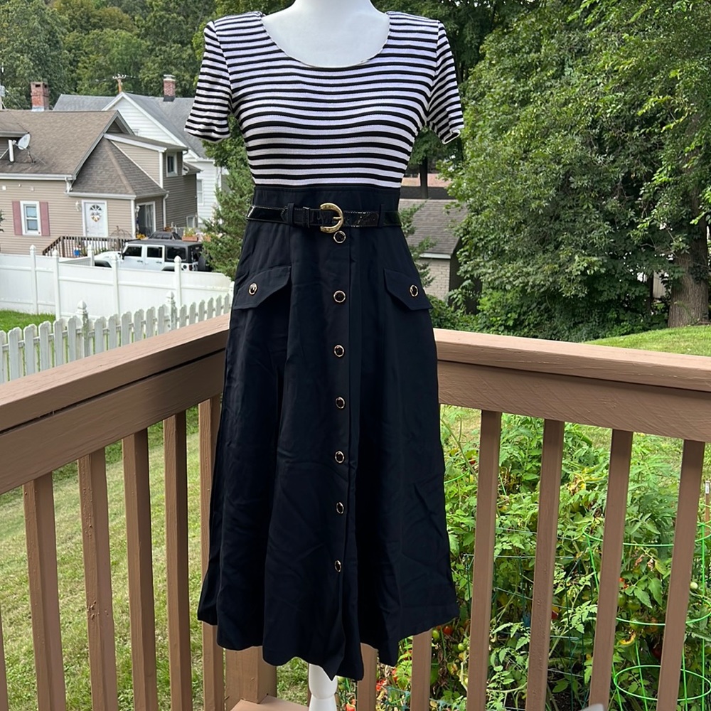 JSJ Petites black & white dress